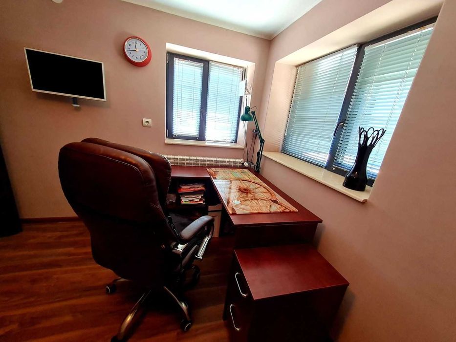 Продава се Къща в Видин, Гео Милев - 231 кв.м за 1074 €/кв.м - Снимка #18