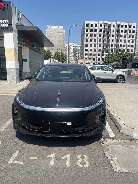 Honghi Eqm5 610km