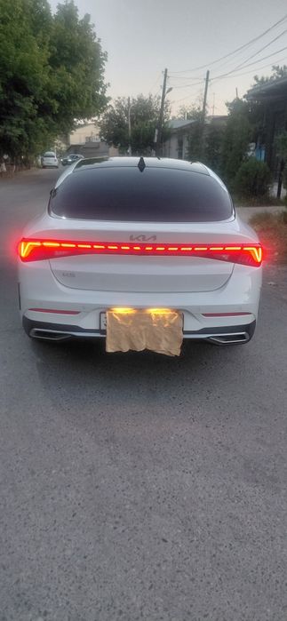 Авотомобиль К 5 KIA 3-позиция Престиж