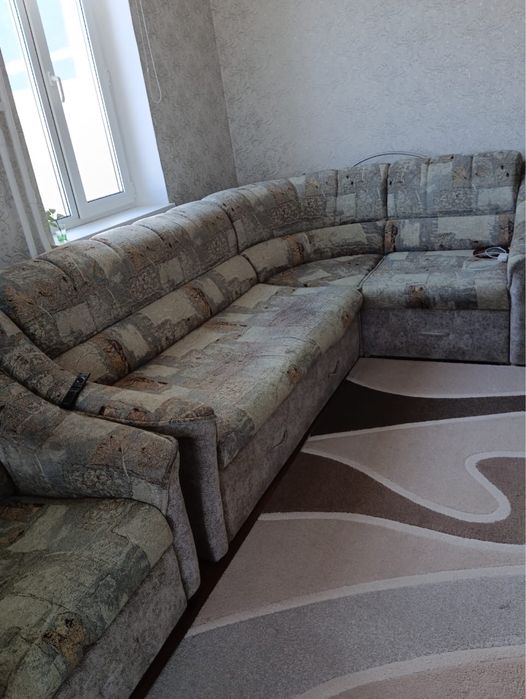 Продам диван с диваном