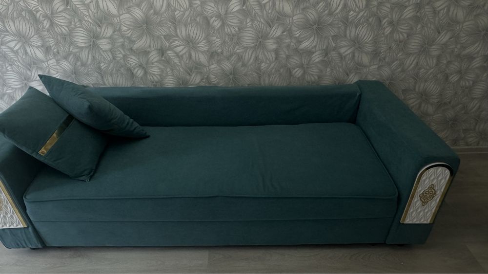 Диван раскладной, книжка