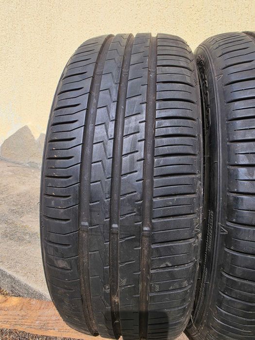 2 бр. летни гуми 195/45/17 Falken DOT 5022 6,5 mm