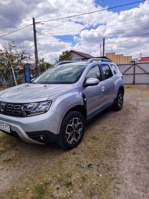 Duster 2020 luna a 12