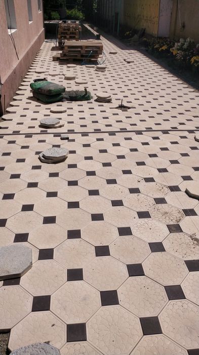 Укладка плитки брусчатка