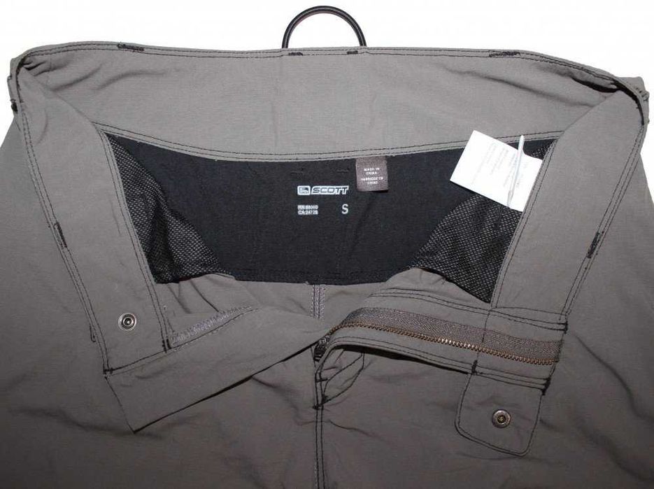 pantaloni ciclism Scott marime M