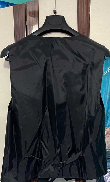 Costum de nunta mire