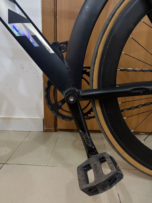 Фикс Jixf AT8 черный глянец