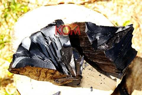 Дървени въглища за скара и барбекю KOM