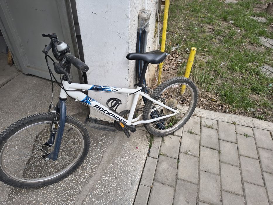 Bicicletă rockrider 20 inch, pt copii 6-8 ani