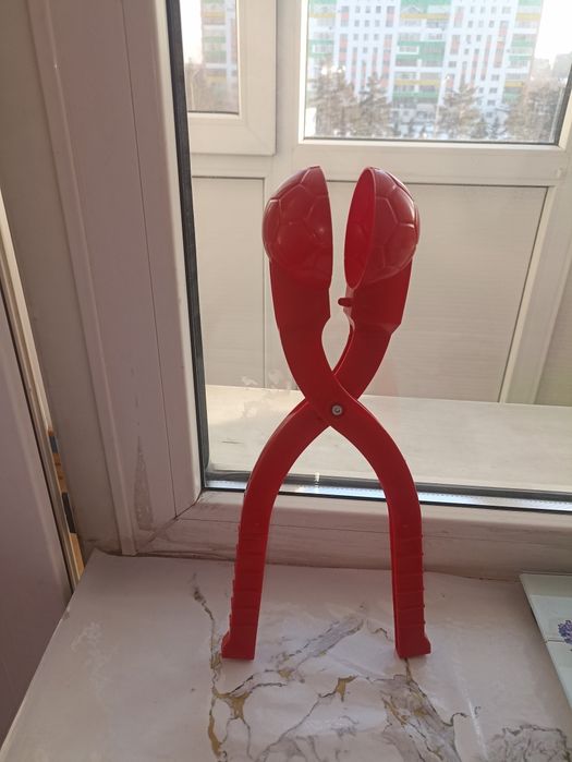 Снежколеп продам