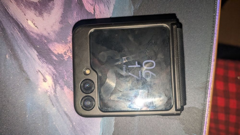 Samsung Galaxy ZFlip 5 512GB