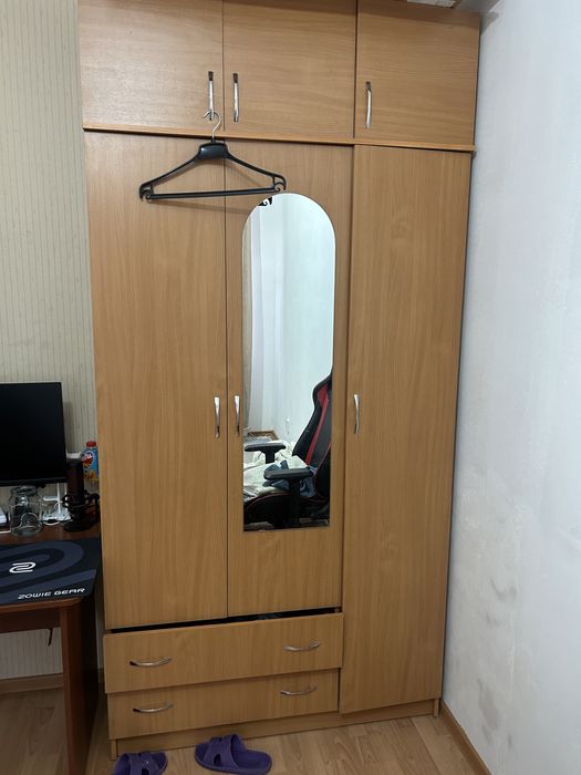 Продается шкаф бу