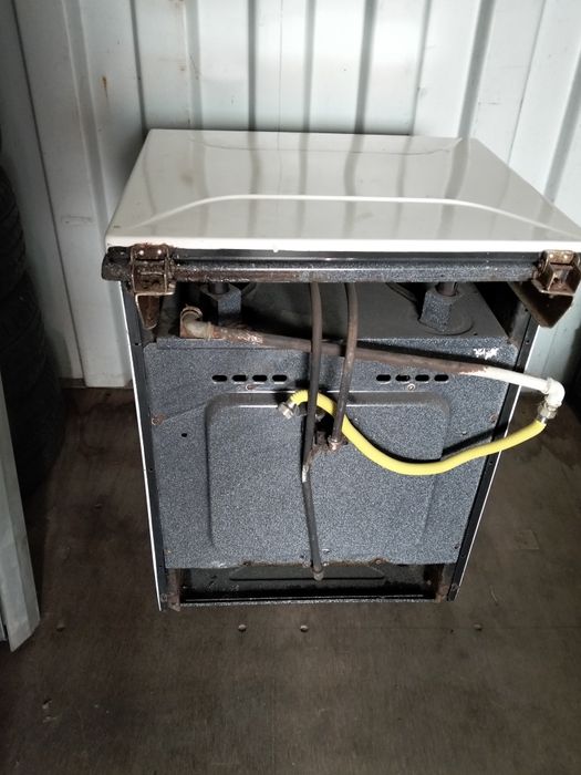 Aragaz pe gaz Carpați 1970