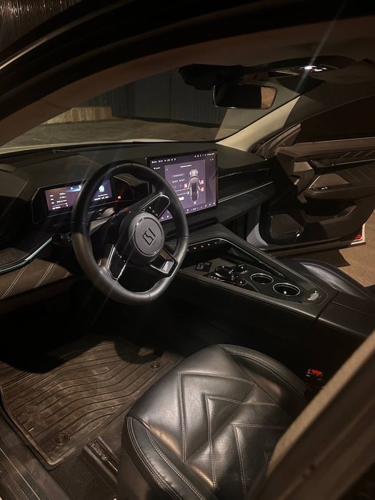 Zeekr 001 Z sport 2023 du rest