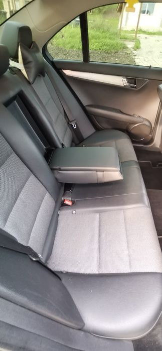 Mercedes-Benz C250 w204