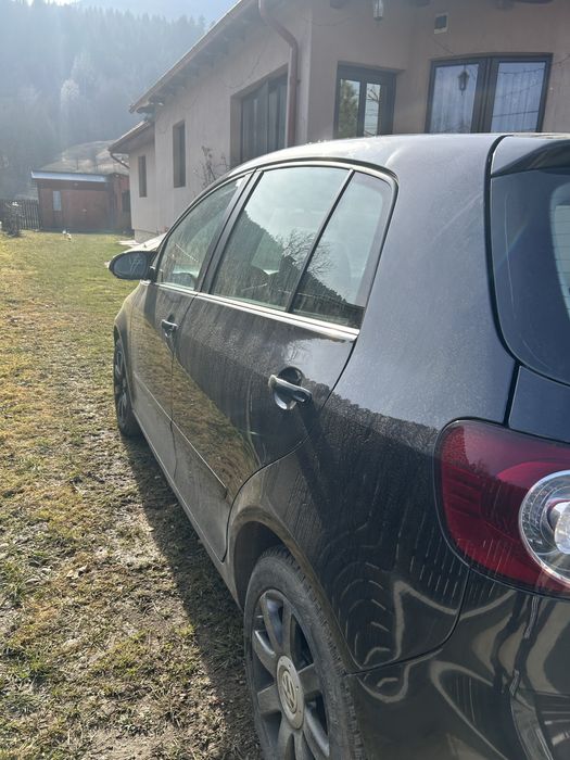 De vanzare Golf 5 Plus