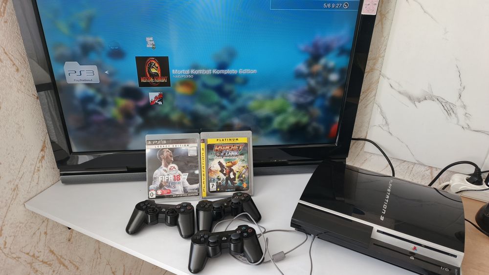 Продам PlayStation 3