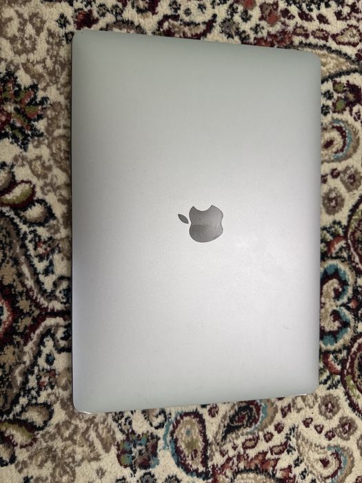 Macbook pro M1 13 inch