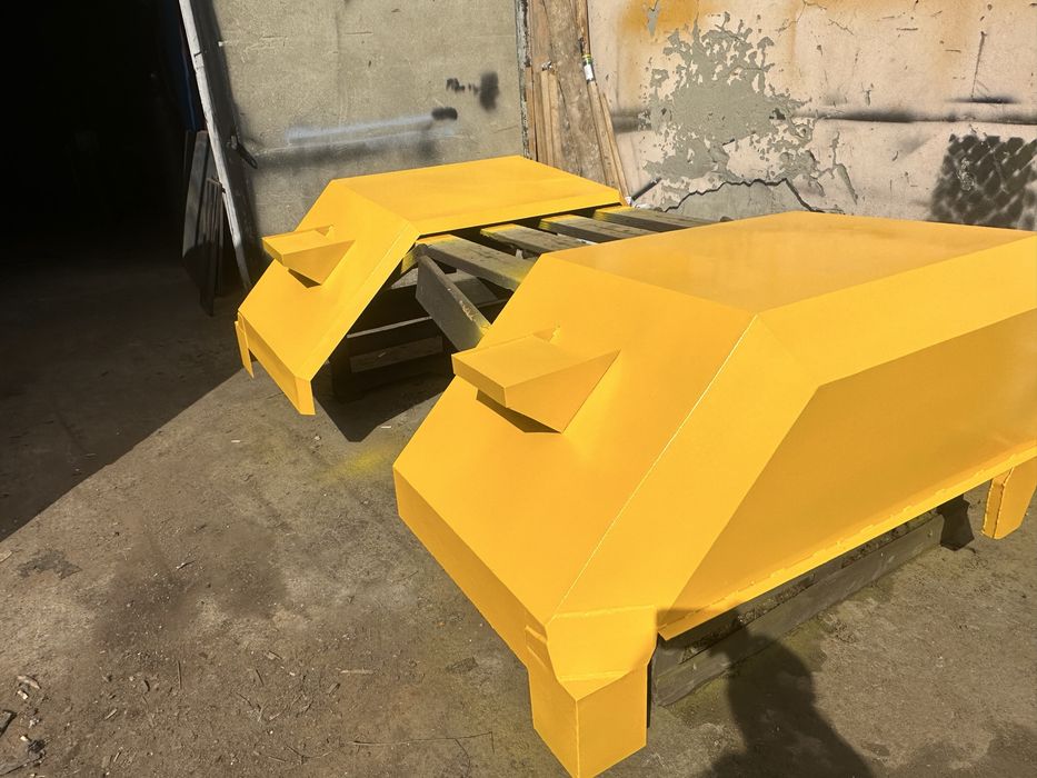 Крылья бампера К-700