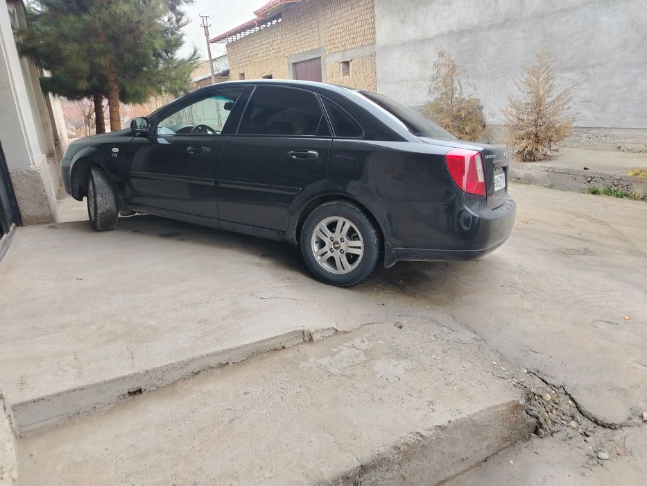 Ласети 3 паз 1.6матор пропан 4