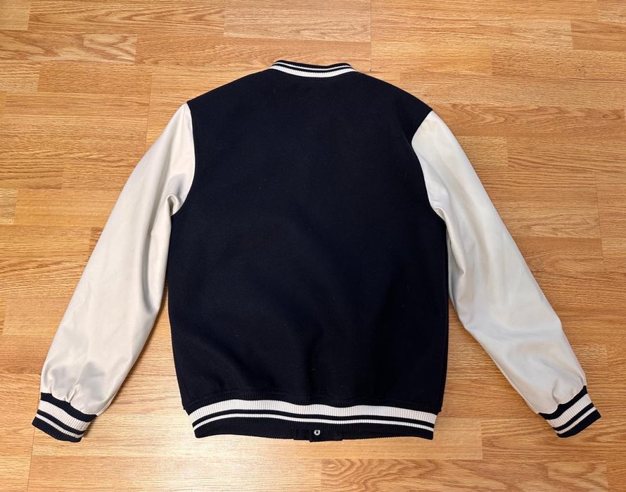 Vand geaca Bomber H&M,copii 12-13 ani