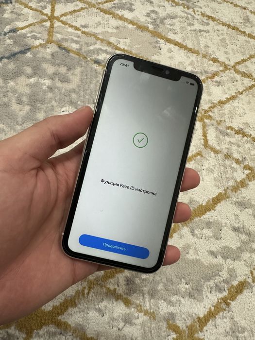 iPhone 11 white 128gb 74%akb