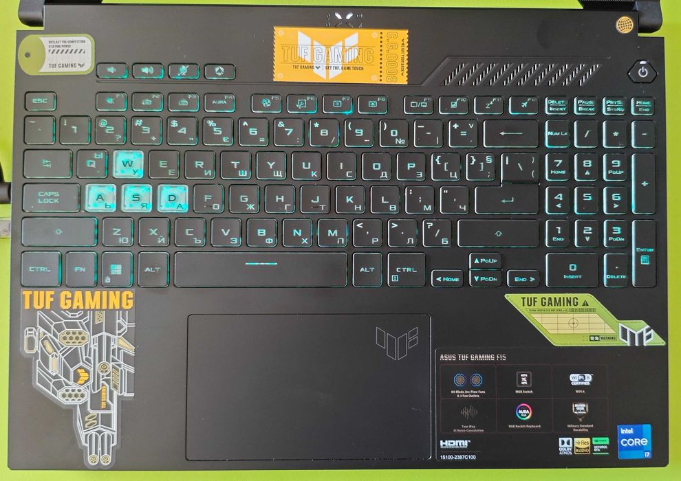 Продавам геймърски лаптоп ASUS TUF Gaming F15 FX507ZC4 - като НОВ