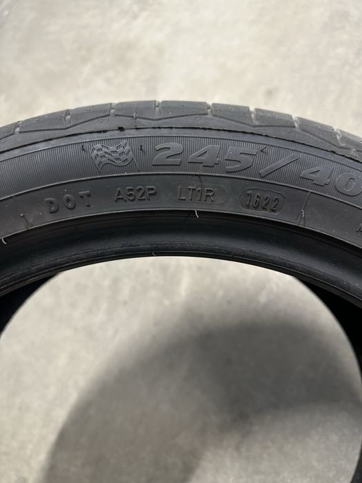 Летни гуми 245/40/R18