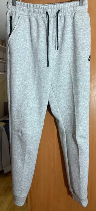 продаю спортивку nike