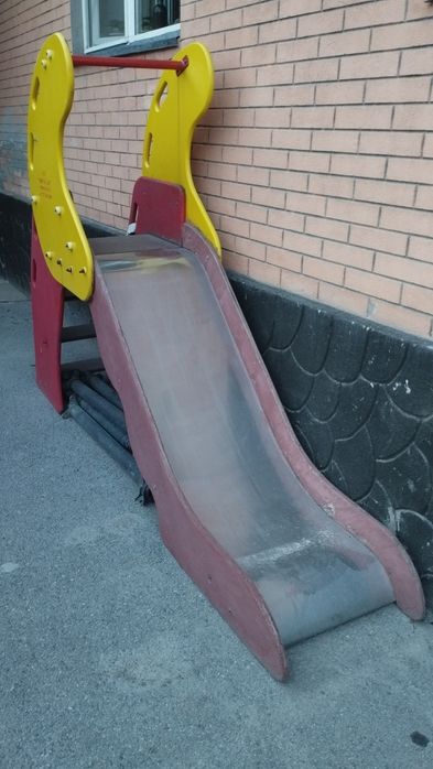 Продам горку детскую для катания