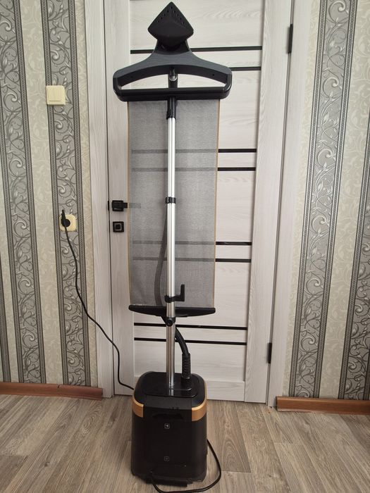 Вертикальный отпариватель Tefal