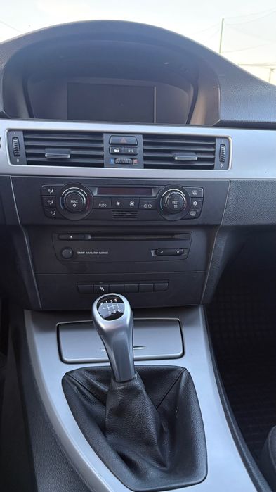 BMW Seria 3 E90 320d