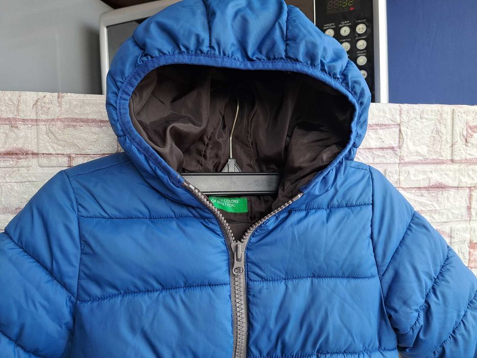 детско зимно яке,Benetton,за 3/4  год.