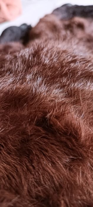 Shuba palto sotiladi