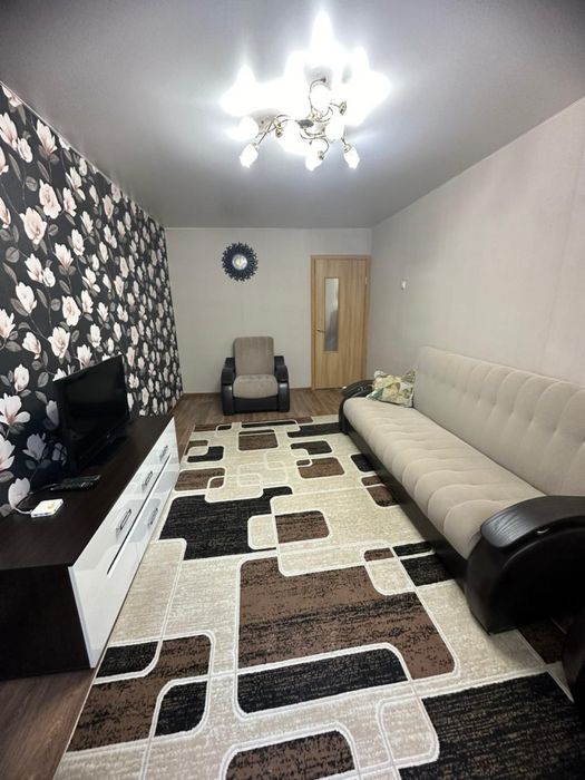 Сдам даухкомнотную квартиру