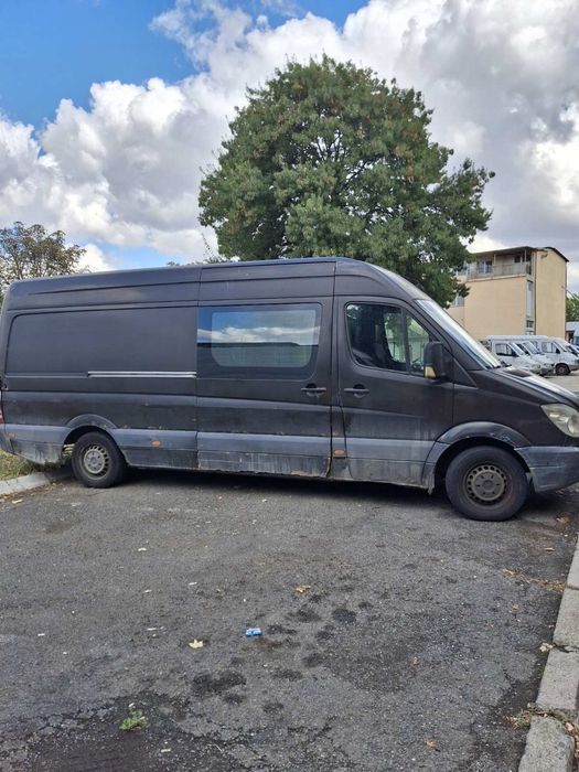Продавам Mercedes Sprinter