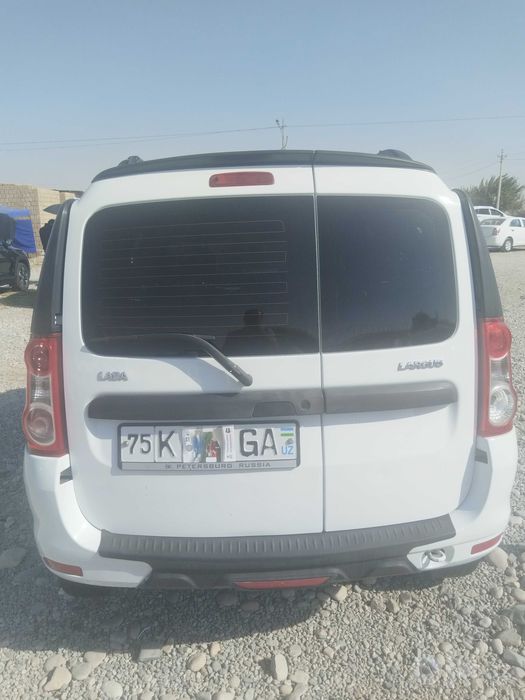 Lada largus 2017