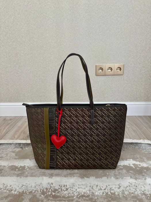 Сумка женская Carolina Herrera