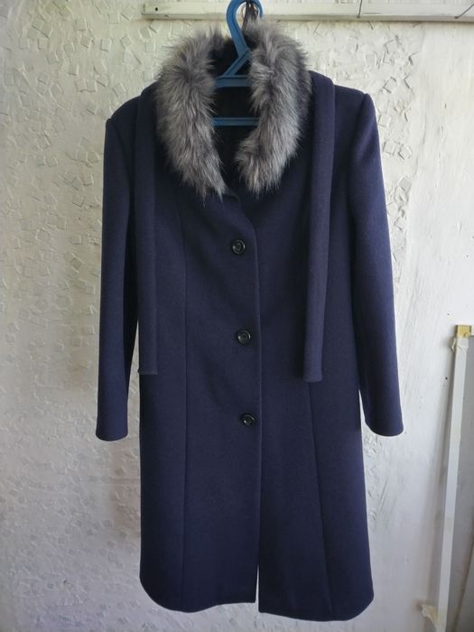 Пальто женское, драповое