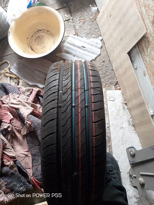 Резина новая 185/65 R15