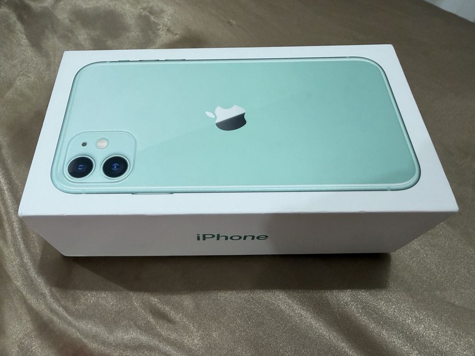 Продавам  Apple Iphone 11 256GB
