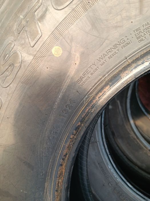 Land rover Bridgestone гуми джип 225 95 16