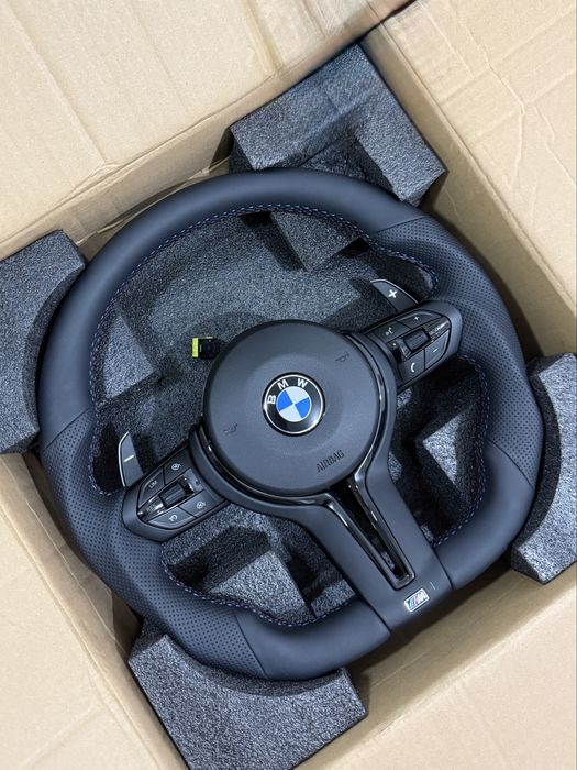 Volan BMW M Tesit nou cu padele si piele