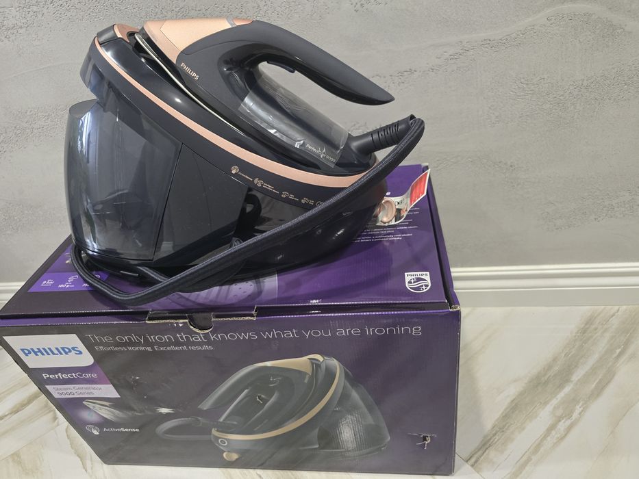 Парогенератор (Ютия) Philips PerfectCare seria 9000 PSG9050/20, 3100W,