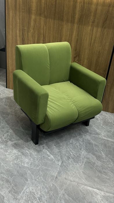 2 кресла мягкие