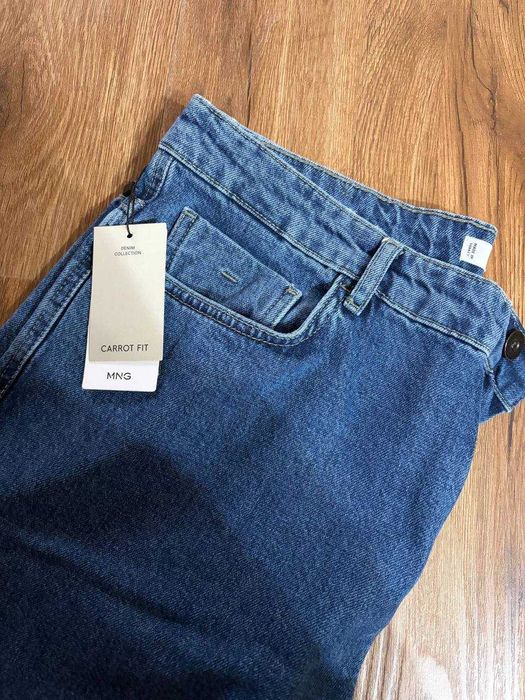 джинсы     Mango