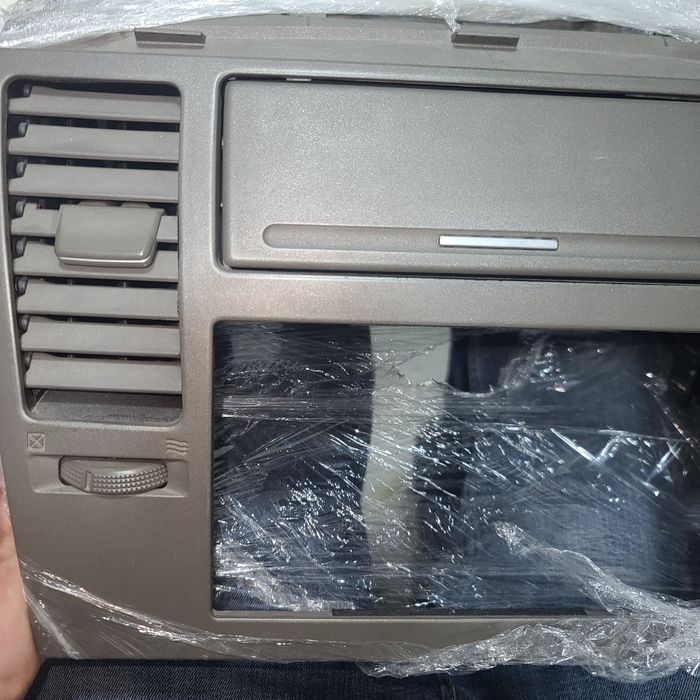 Панель магнитоллы для nissan tiida sedan