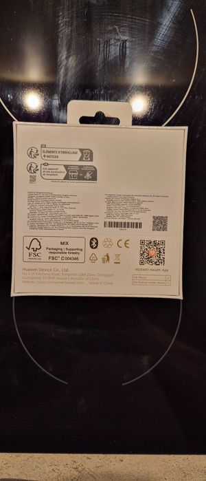 HUAWEI Watch Fit 5 Pro, Black Aluminium with Black Fluoroelastomer Strap + 3 Months Health+