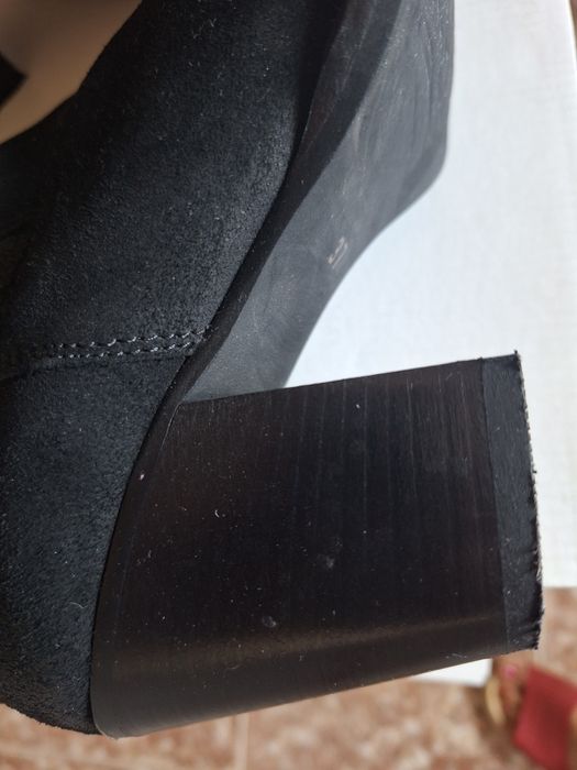 Botine negre din piele întoarsă Nabuc