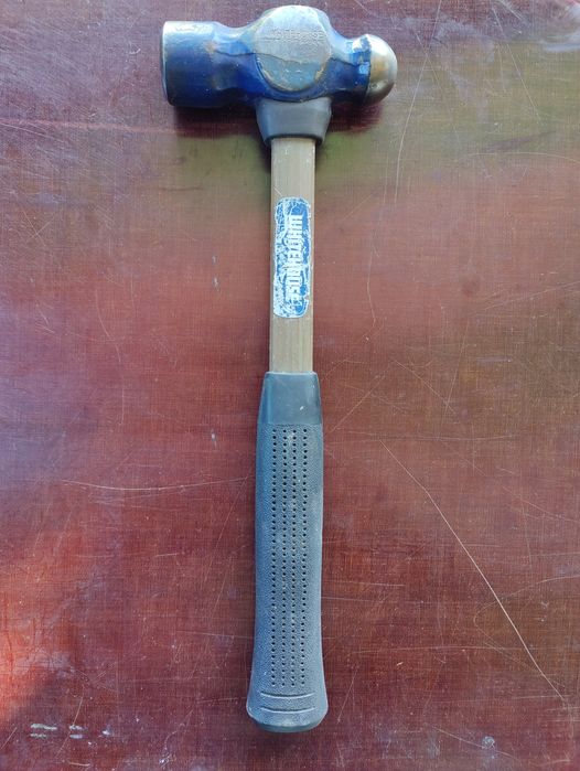 Whitehouse ciocan cu bila